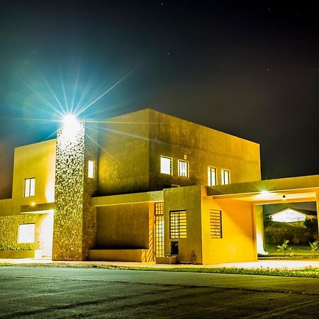 El Suto Apart Hotel Сан-Хосе-де-Чикитос Экстерьер фото